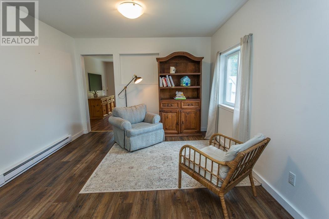 18 Tarbutt St, Bruce Mines, Ontario P0R 1C0 - Photo 7 - SM252741