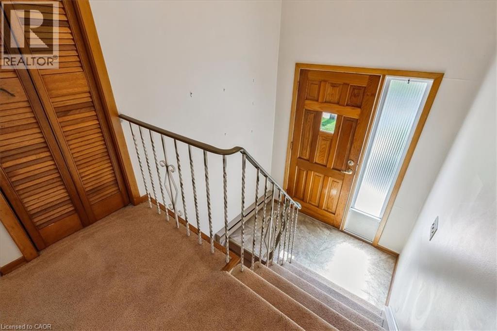 49 Head Street, Oakville, Ontario L6K 1L4 - Photo 4 - 40776980