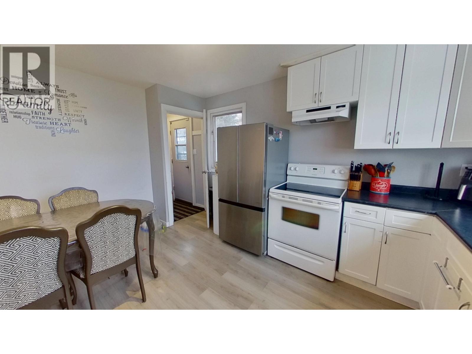 8232 98 Avenue, Fort St. John, British Columbia  V1J 1P5 - Photo 9 - R3065463