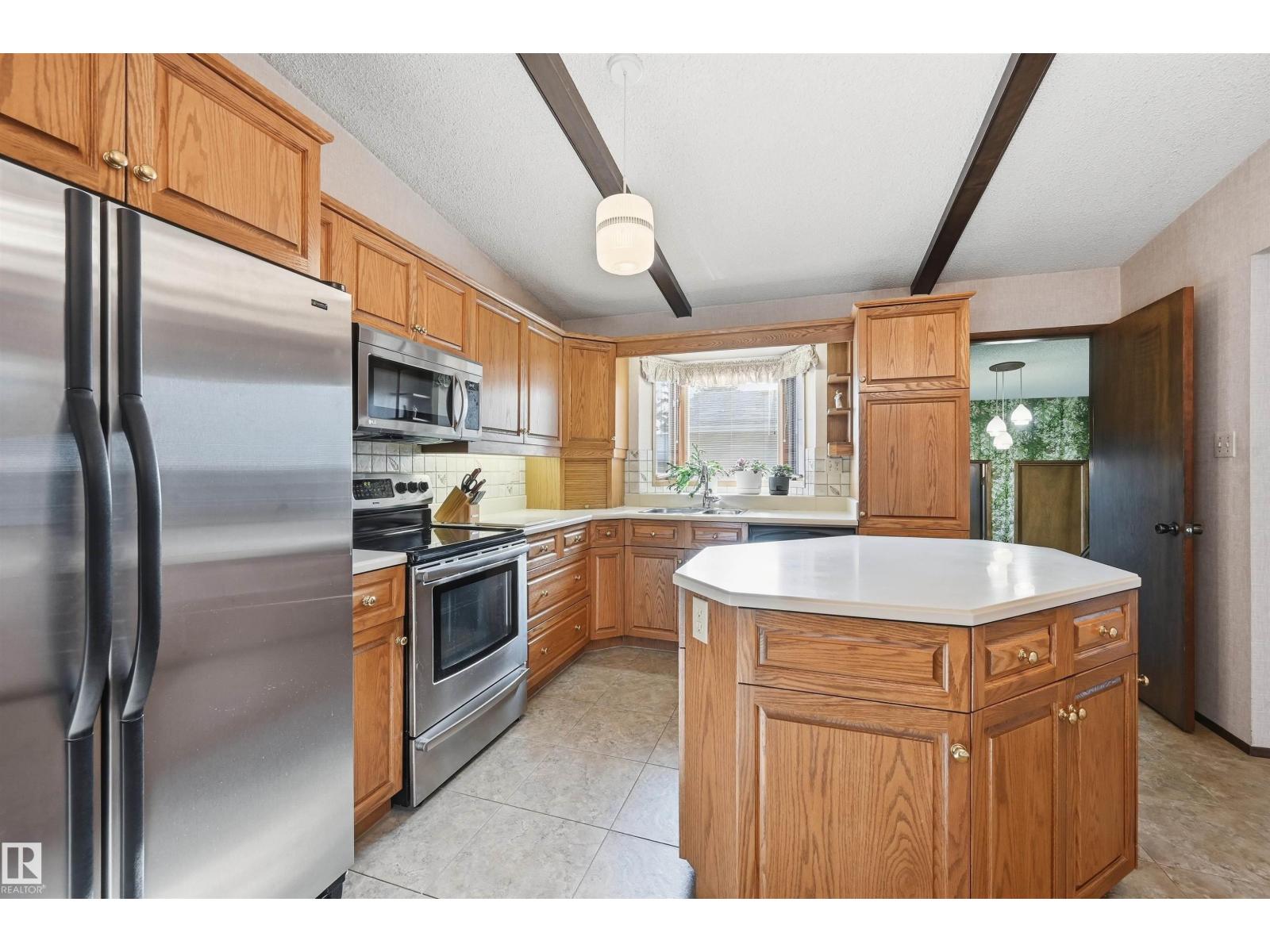 4231 86 St Nw, Edmonton, Alberta  T6K 1C5 - Photo 9 - E4464940