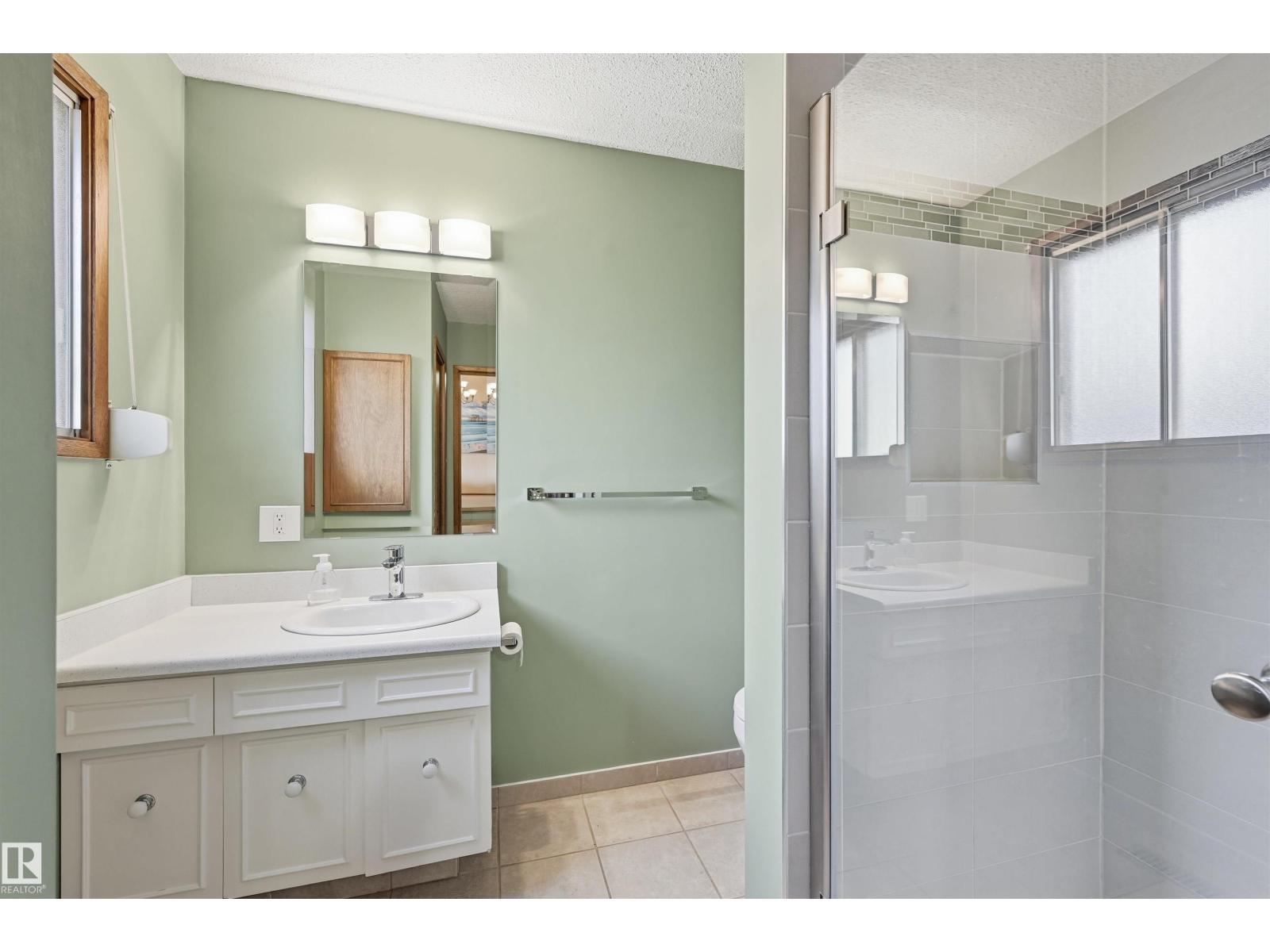 4231 86 St Nw, Edmonton, Alberta  T6K 1C5 - Photo 24 - E4464940