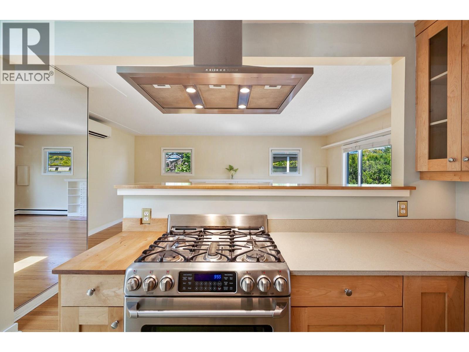 439 Osprey Avenue, Kelowna, British Columbia  V1Y 5A3 - Photo 25 - 10362428