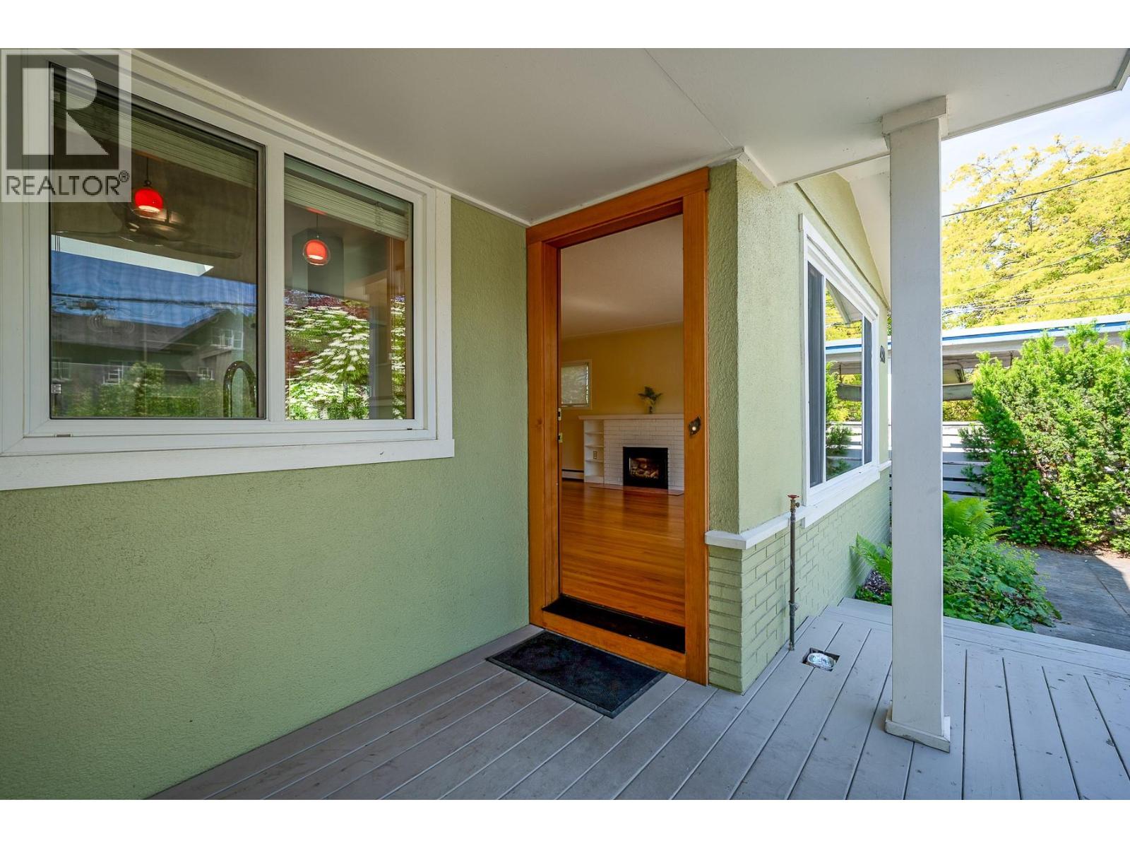 439 Osprey Avenue, Kelowna, British Columbia  V1Y 5A3 - Photo 12 - 10362428