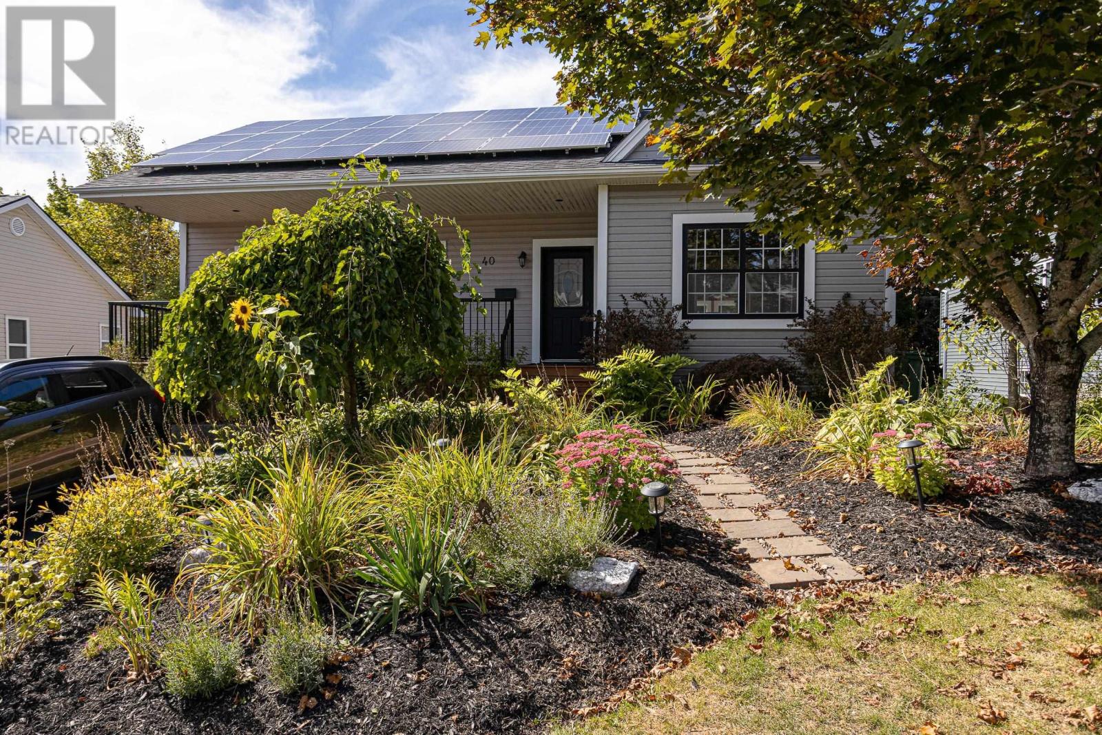 Property at 40 Tenon Drive image 3