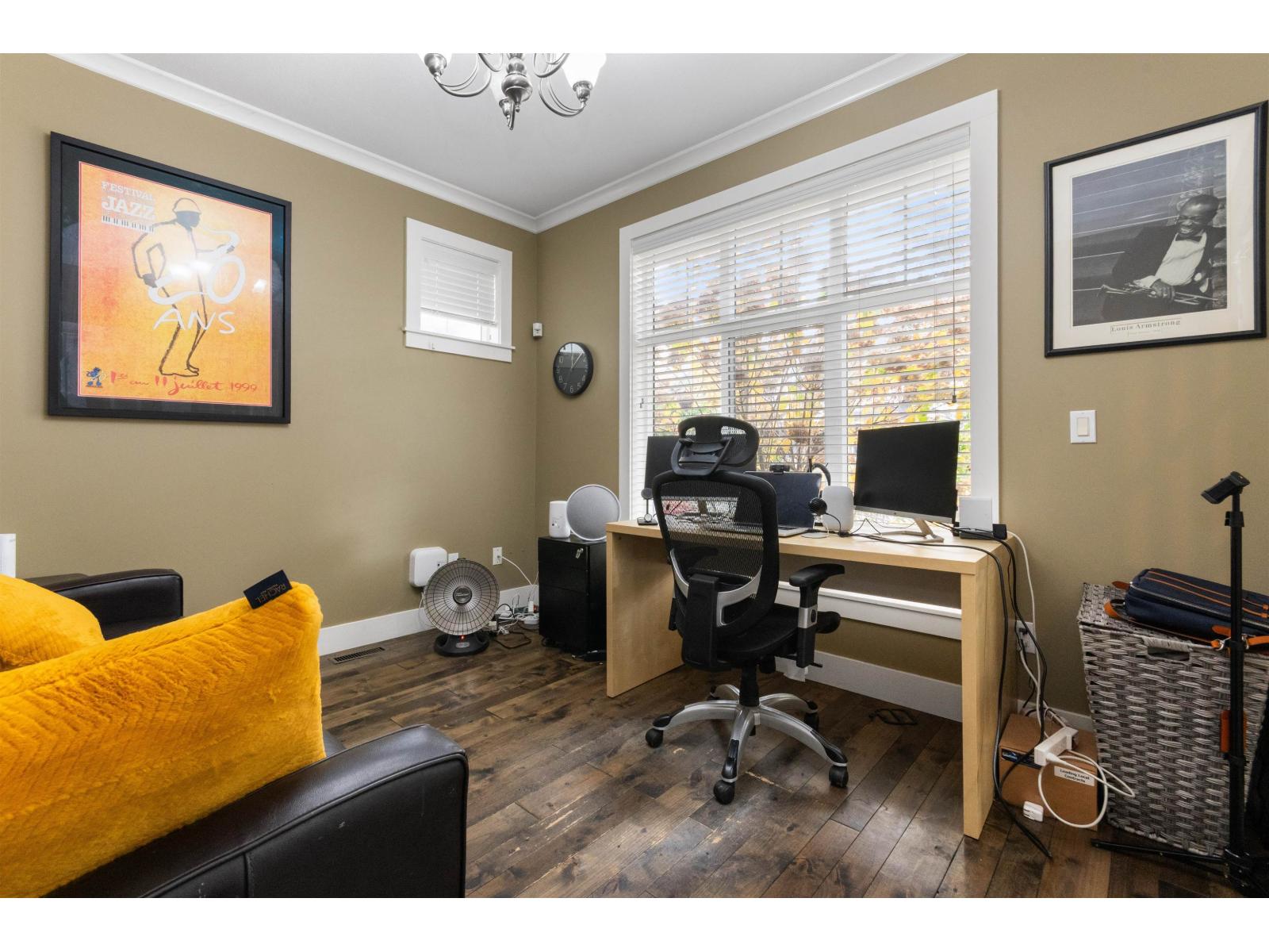 5883 Garrison Boulevard, Garrison Crossing, Chilliwack, British Columbia  V2R 5X8 - Photo 3 - R3064968