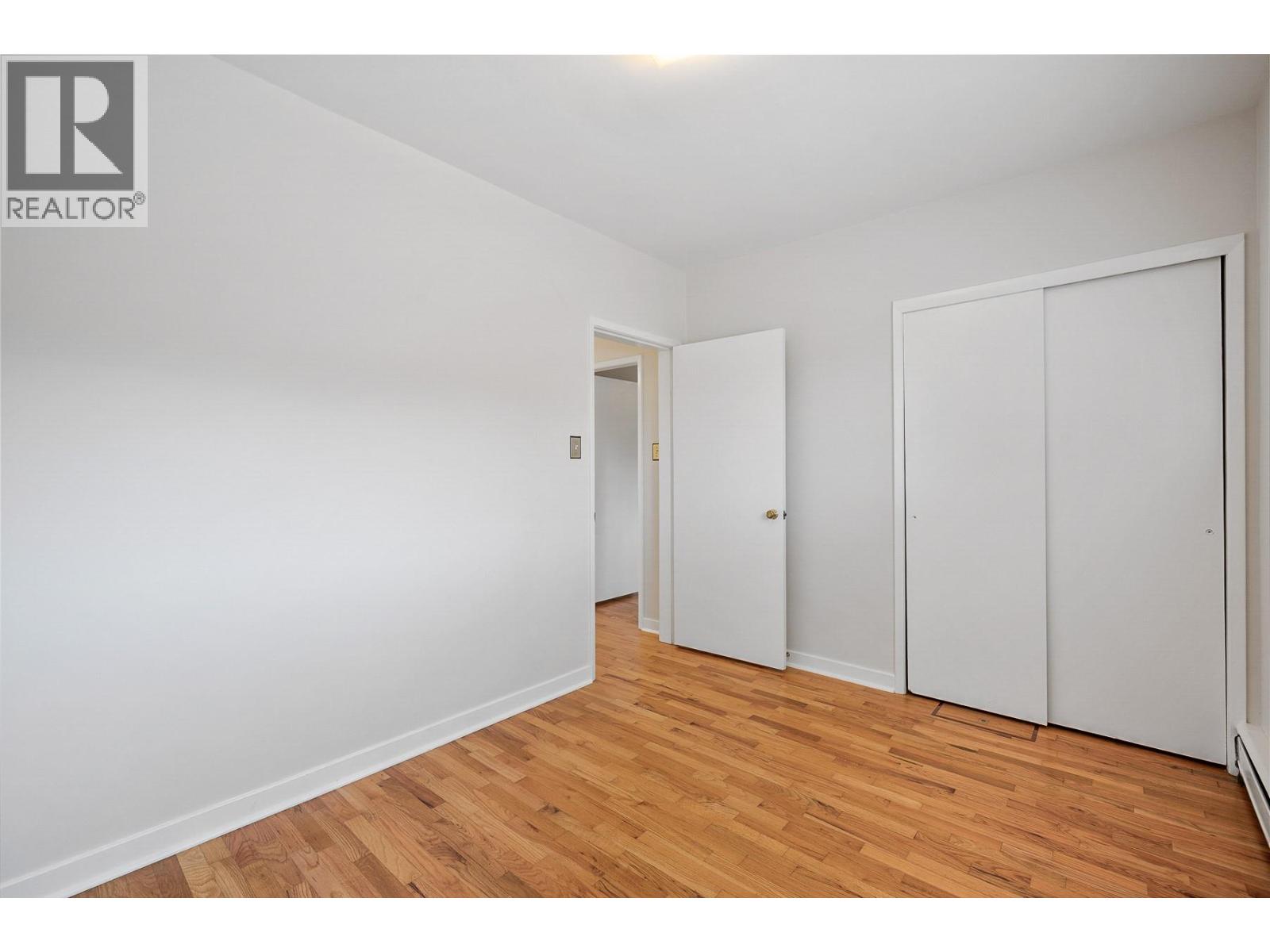 439 Osprey Avenue, Kelowna, British Columbia  V1Y 5A3 - Photo 44 - 10362428