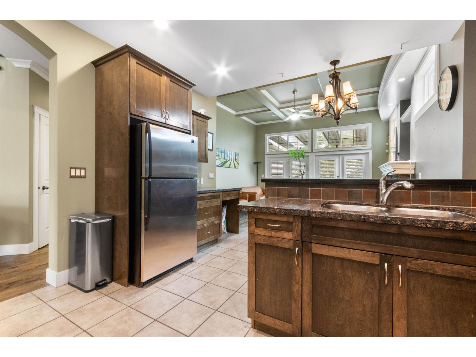 5883 Garrison Boulevard, Garrison Crossing, Chilliwack, British Columbia  V2R 5X8 - Photo 13 - R3064968