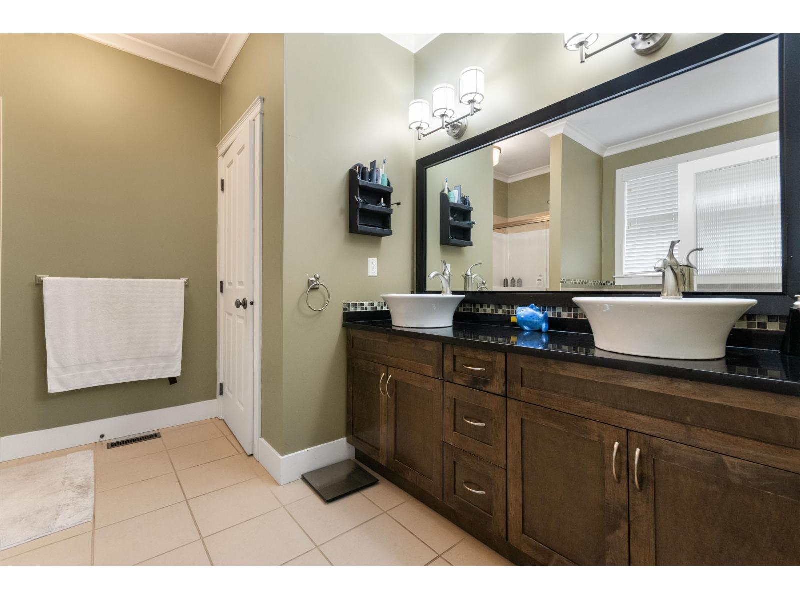 5883 Garrison Boulevard, Garrison Crossing, Chilliwack, British Columbia  V2R 5X8 - Photo 20 - R3064968