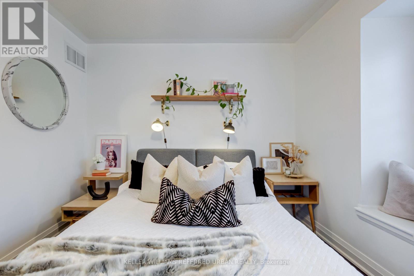 68 Raffeix Lane, Toronto, Ontario M5A 3P1 - Photo 19 - C12518288