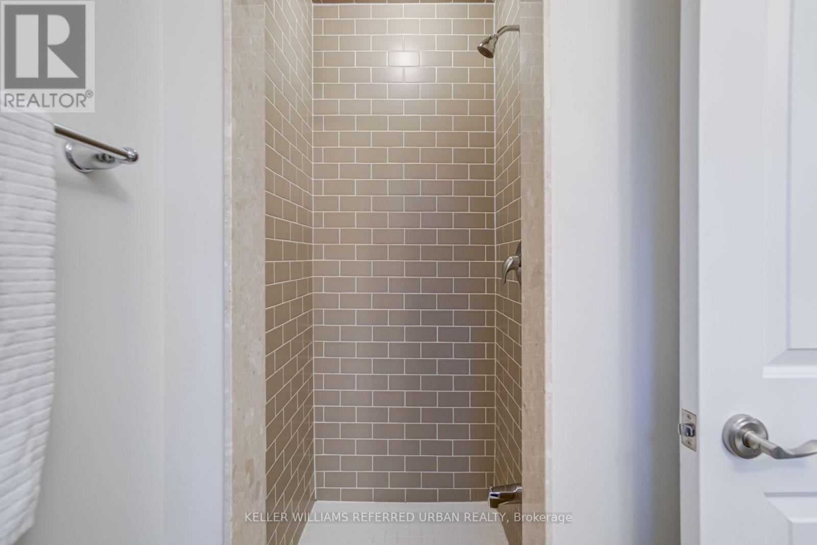 68 Raffeix Lane, Toronto, Ontario M5A 3P1 - Photo 35 - C12518288