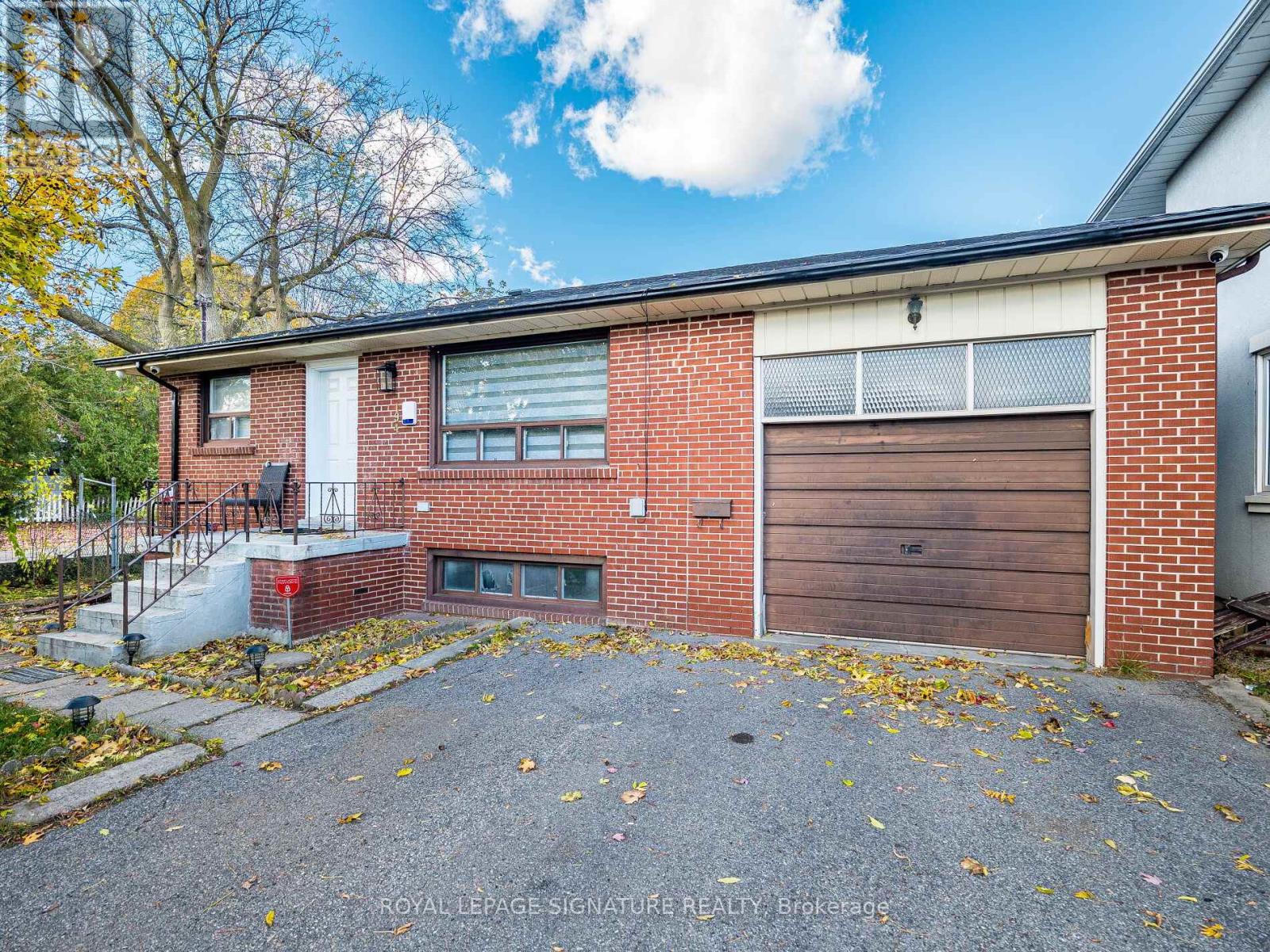 194 PLEASANT AVENUE, Toronto, Ontario
