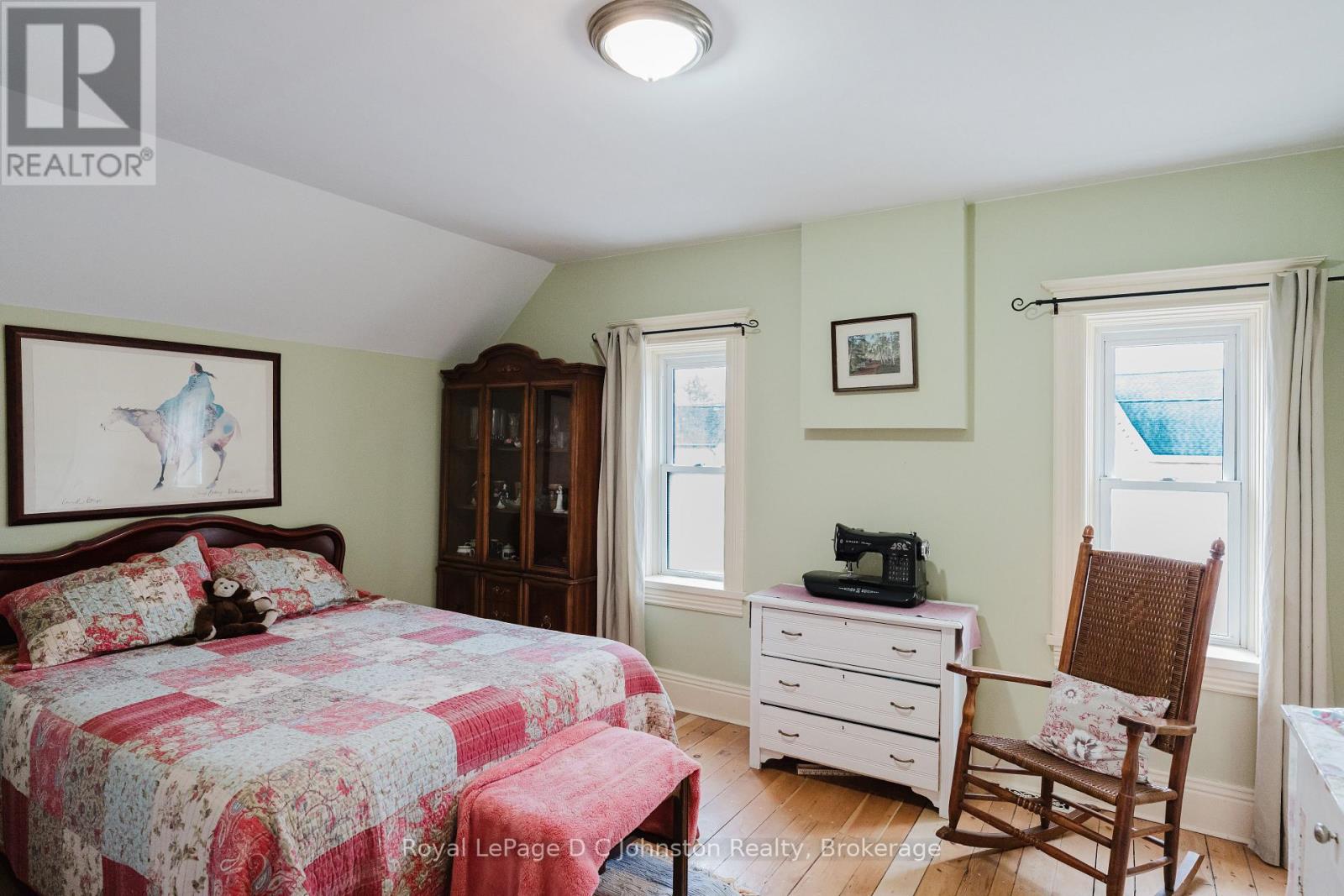 643 Elgin Street, Saugeen Shores, Ontario  N0H 2C0 - Photo 28 - X12518346