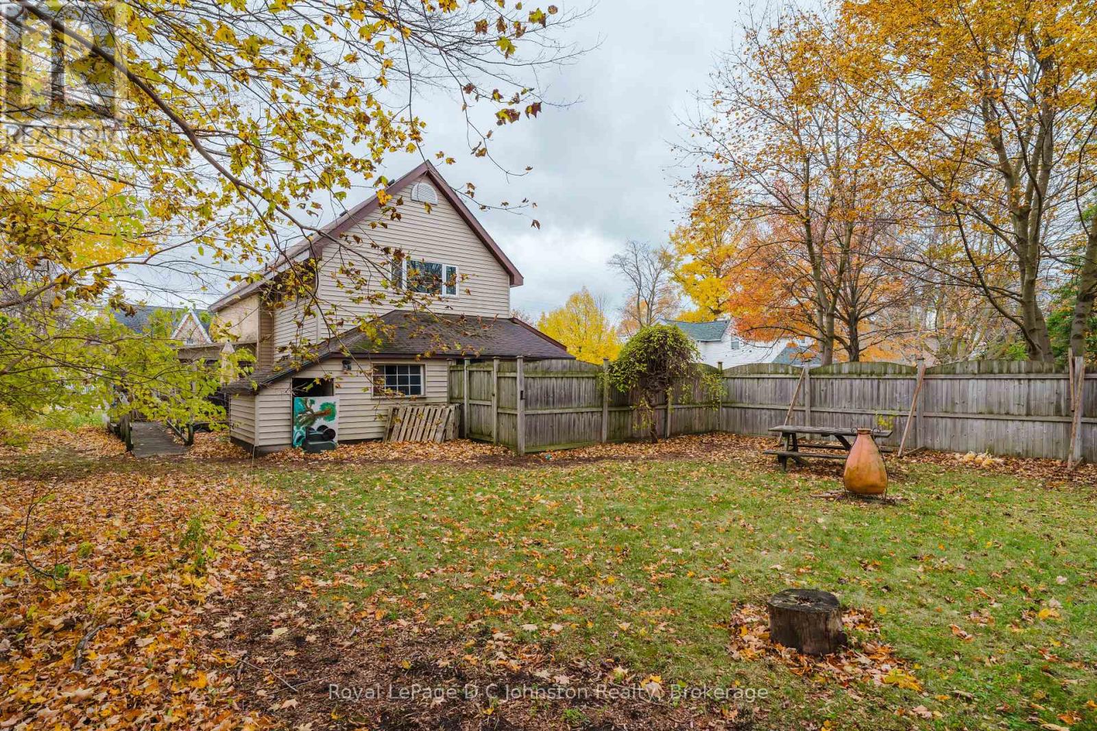 643 Elgin Street, Saugeen Shores, Ontario  N0H 2C0 - Photo 48 - X12518346