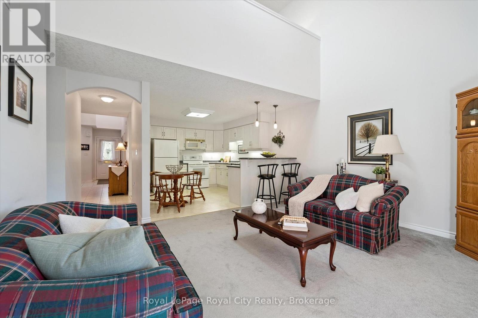 17 Terraview Crescent, Guelph, Ontario  N1G 5A7 - Photo 9 - X12518638