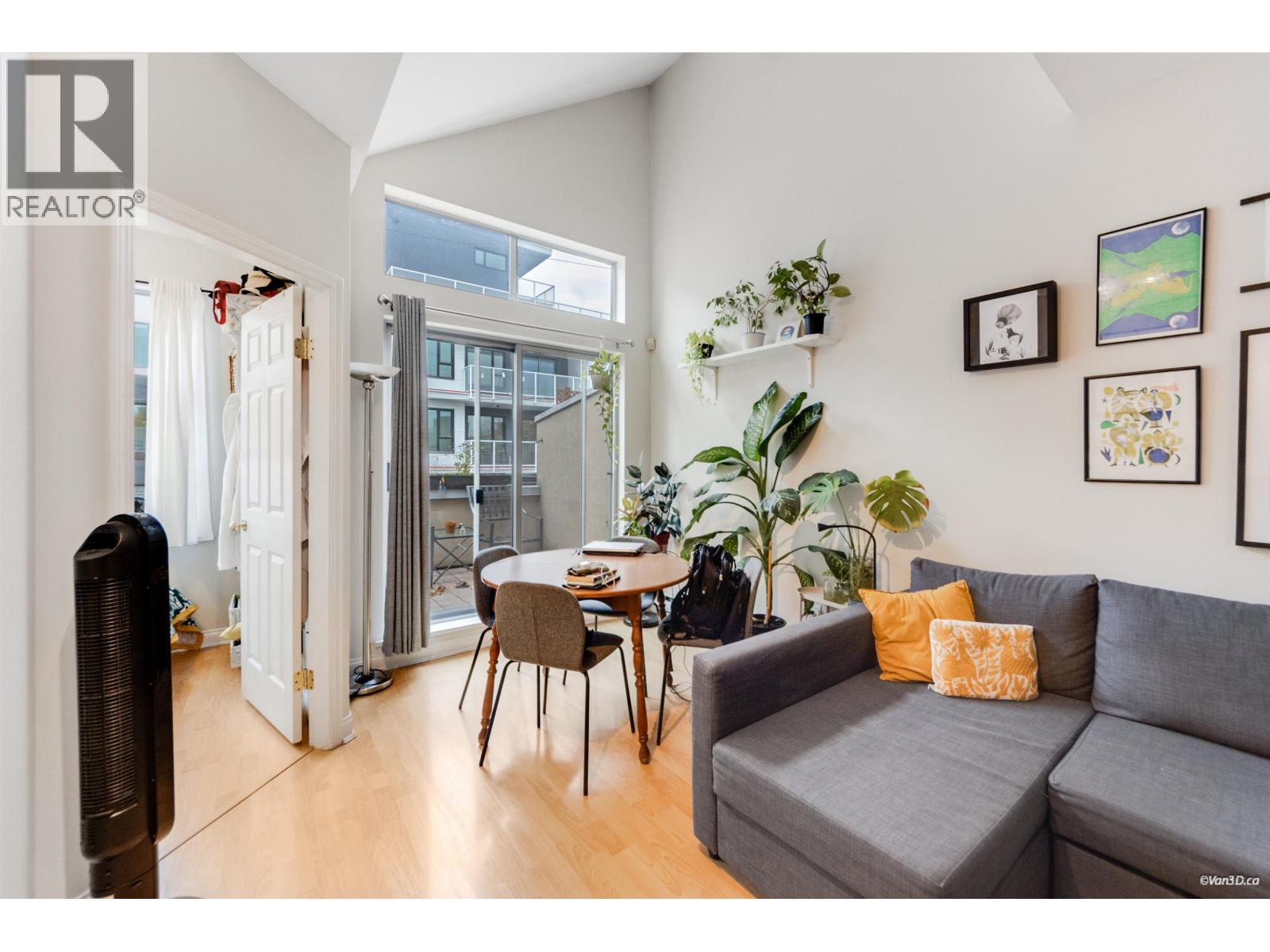 208 188 E 33rd Avenue, Vancouver, British Columbia  V5V 5E5 - Photo 4 - R3064292