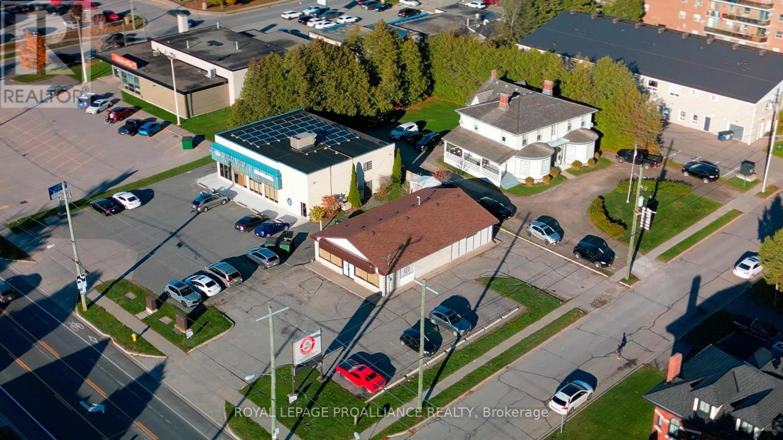 456 Division Street, Cobourg, Ontario  K9A 3S2 - Photo 2 - X12518632