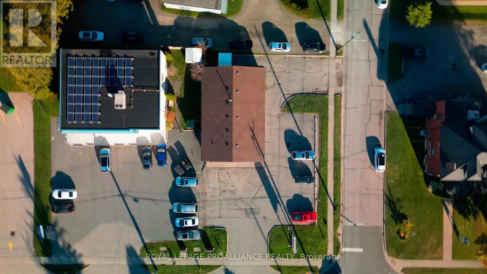 456 Division Street, Cobourg, Ontario  K9A 3S2 - Photo 4 - X12518632