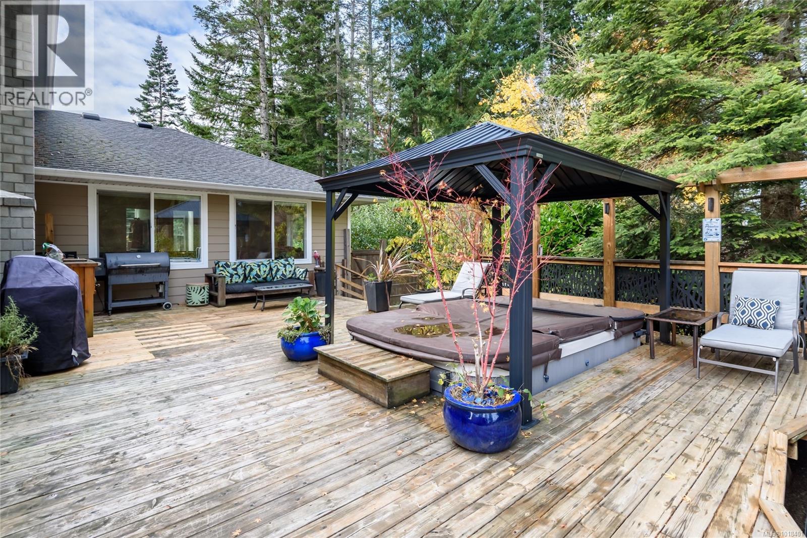 1230 Glen Urquhart Dr, Courtenay, British Columbia  V9N 3Y2 - Photo 68 - 1018401