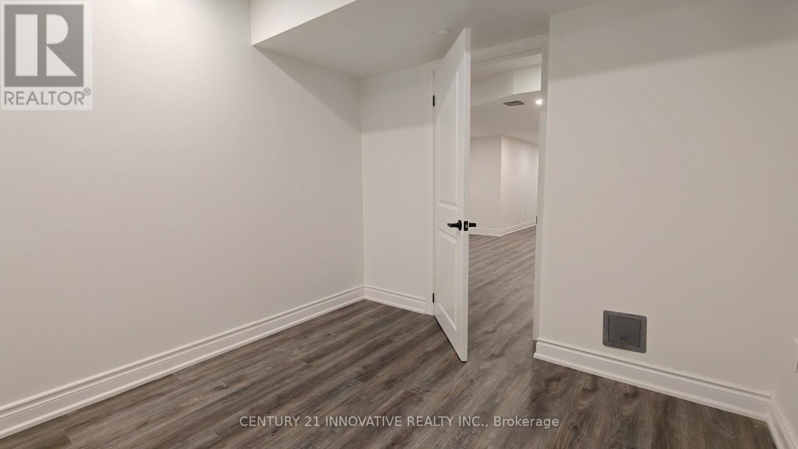 1034 Pelican Trail, Pickering, Ontario  L1X 0H1 - Photo 10 - E12518302