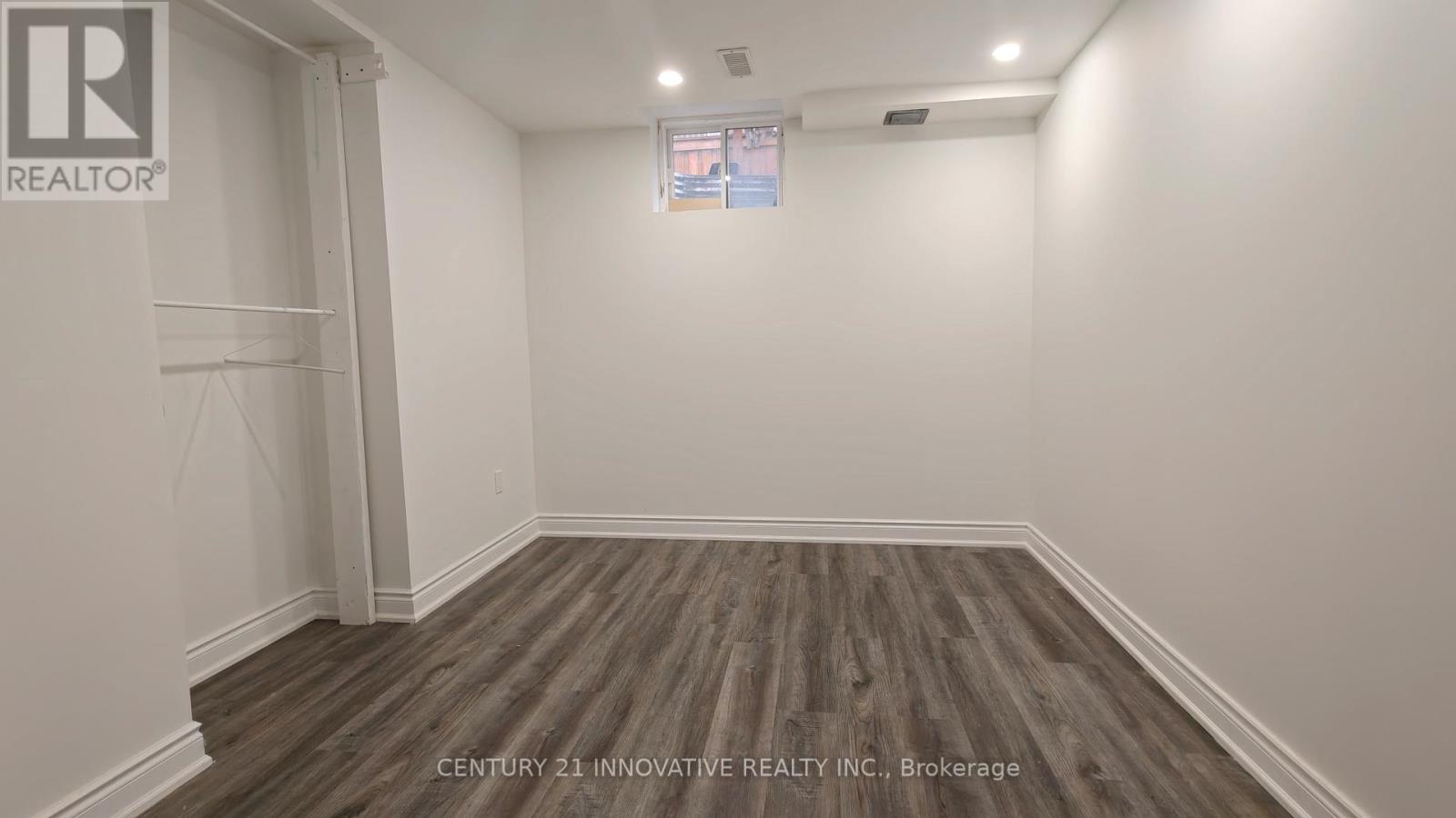 1034 Pelican Trail, Pickering, Ontario  L1X 0H1 - Photo 8 - E12518302