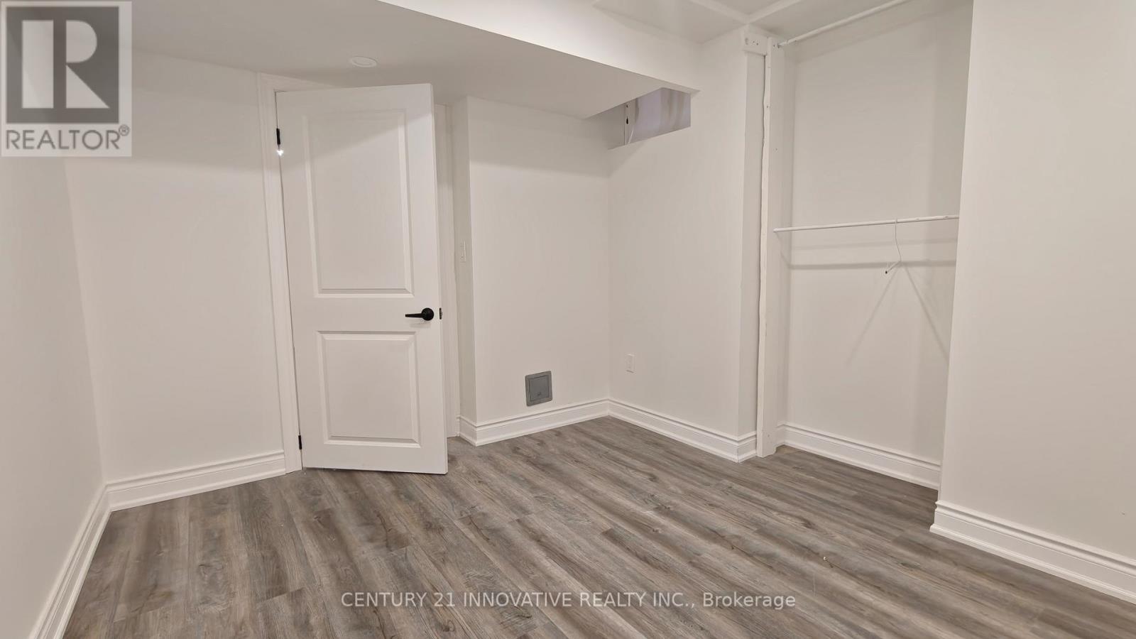 1034 Pelican Trail, Pickering, Ontario  L1X 0H1 - Photo 9 - E12518302