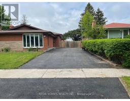 20 BLUEFIN CRESCENT, Toronto, Ontario