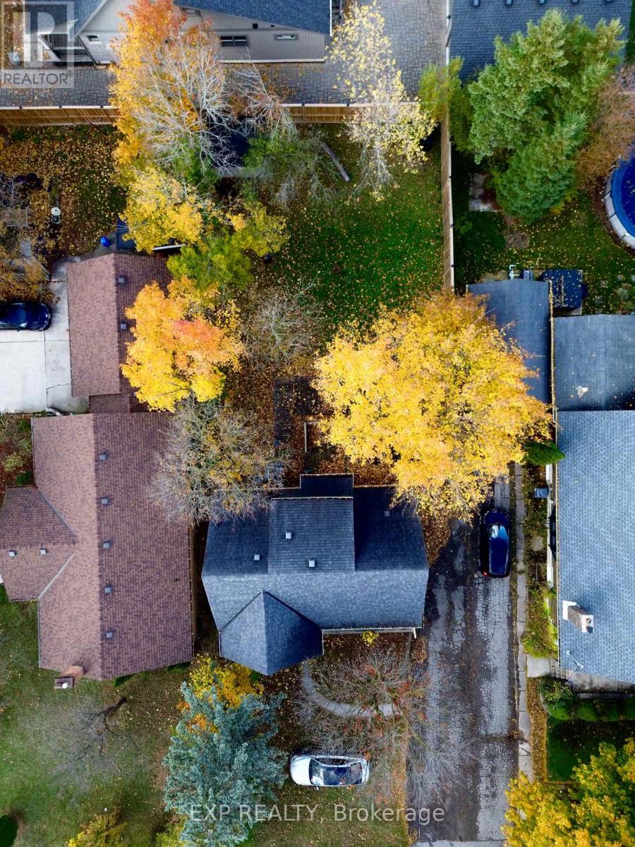 642 Base Line Road E, London South, Ontario  N6C 2R4 - Photo 2 - X12518570