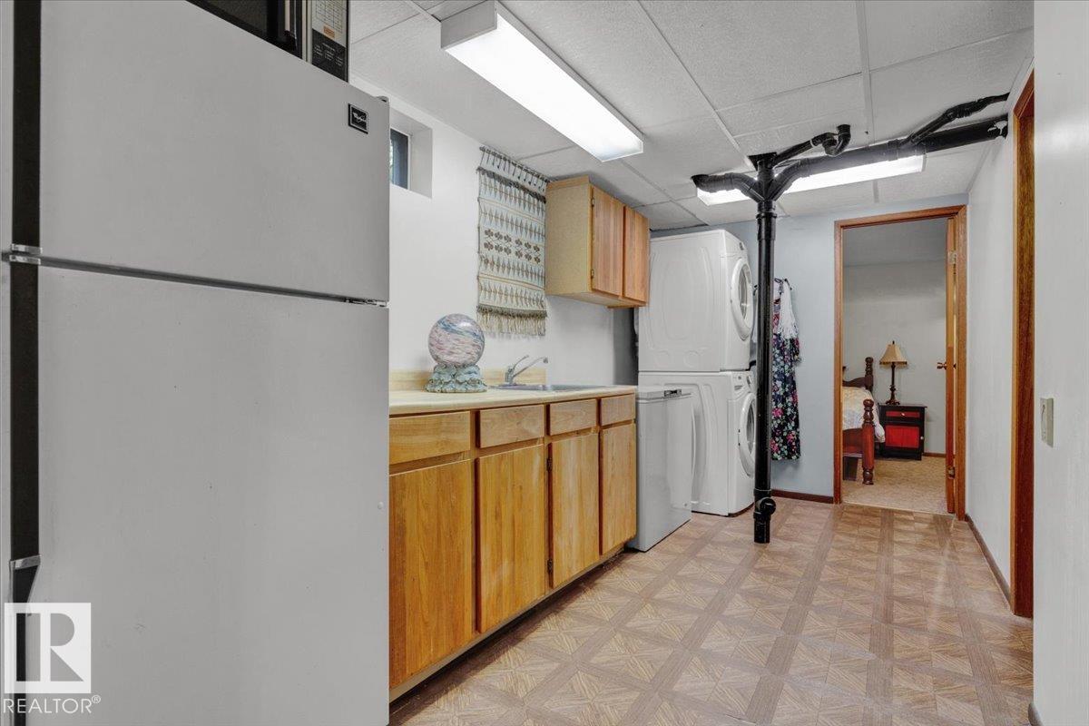 10217 167a Av Nw, Edmonton, Alberta  T5X 2Y8 - Photo 30 - E4464950