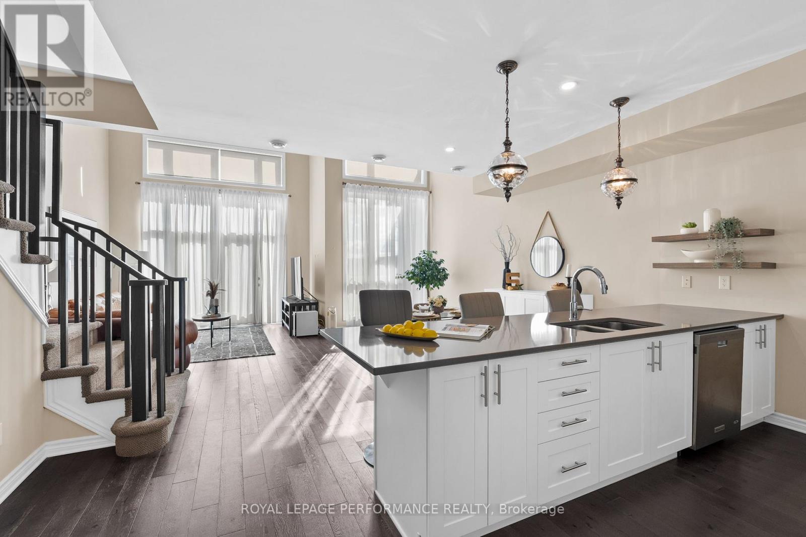 167 Poplin Street, Ottawa, Ontario  K4M 0G7 - Photo 3 - X12518606