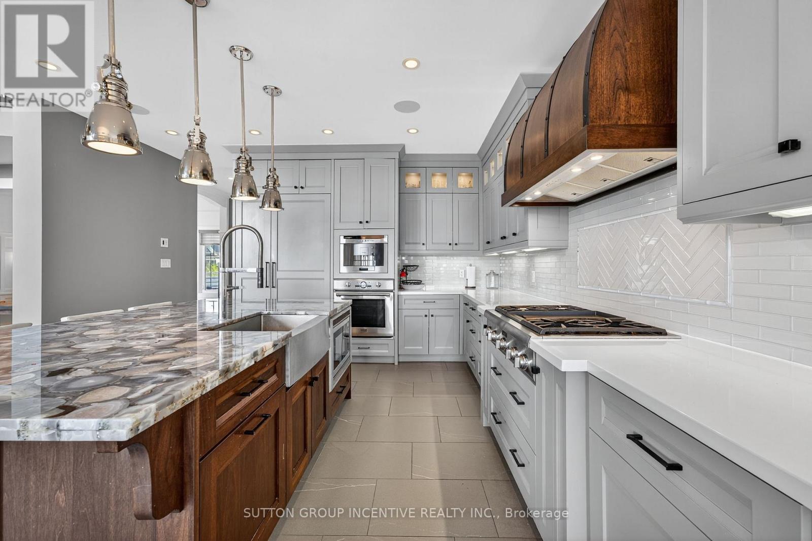 44-46 Gray Lane, Barrie, Ontario  L4N 7T1 - Photo 17 - S12518308