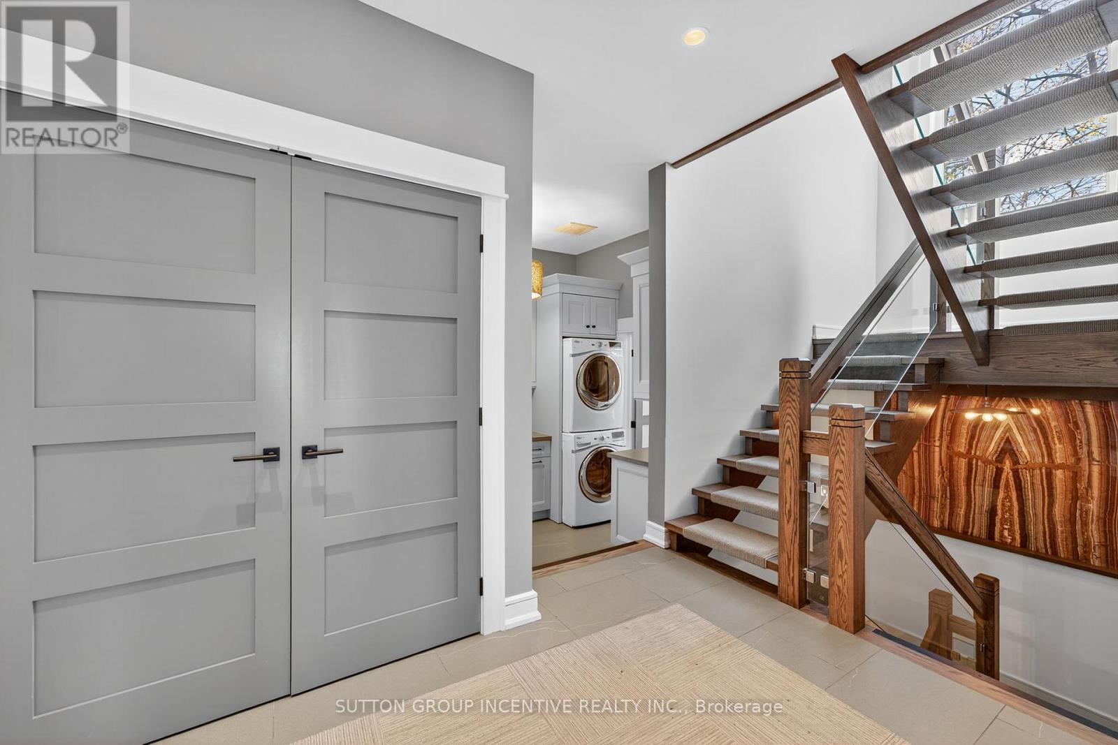 44-46 Gray Lane, Barrie, Ontario  L4N 7T1 - Photo 33 - S12518308