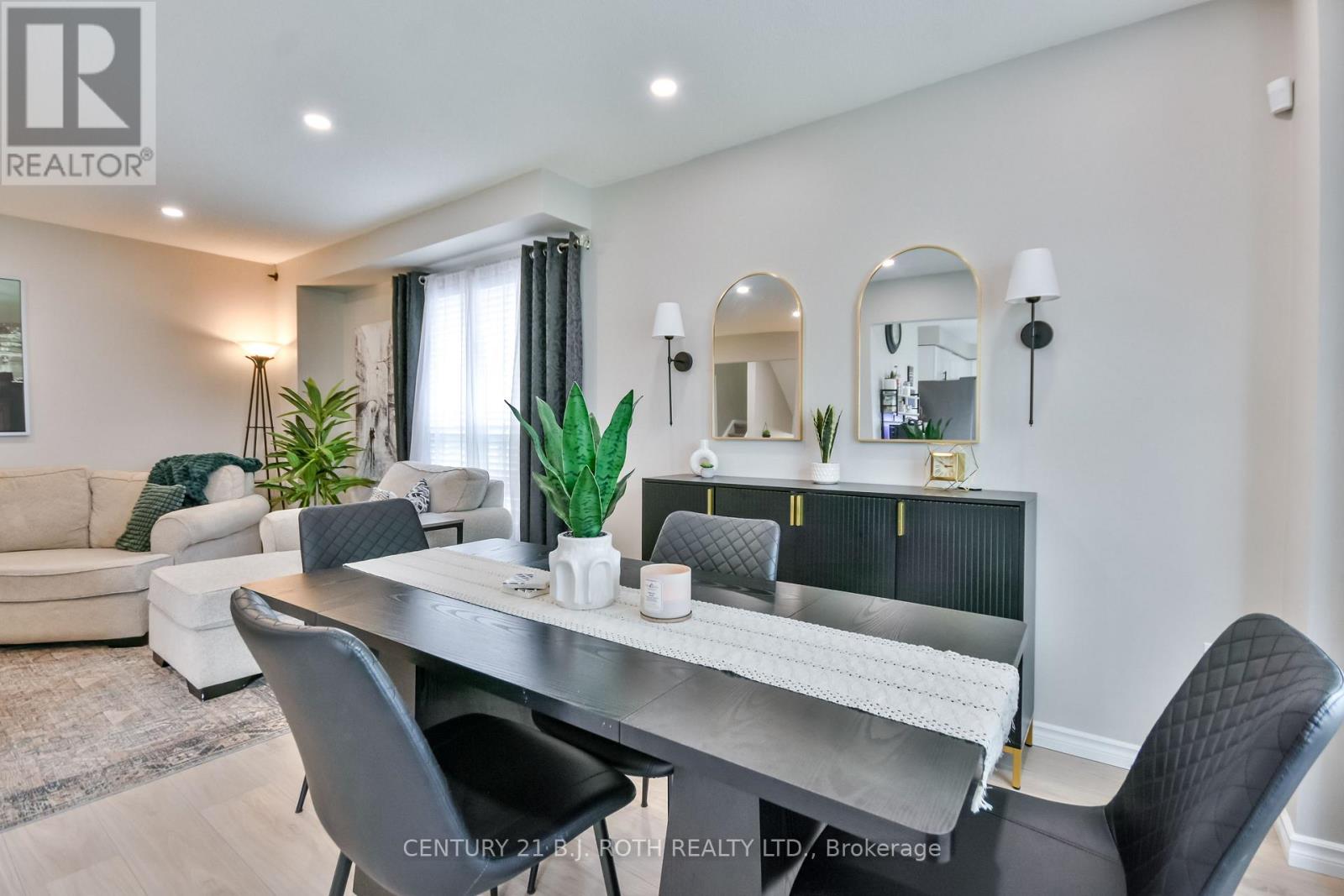 12 Burke Drive, Barrie, Ontario  L4N 7J3 - Photo 11 - S12518326