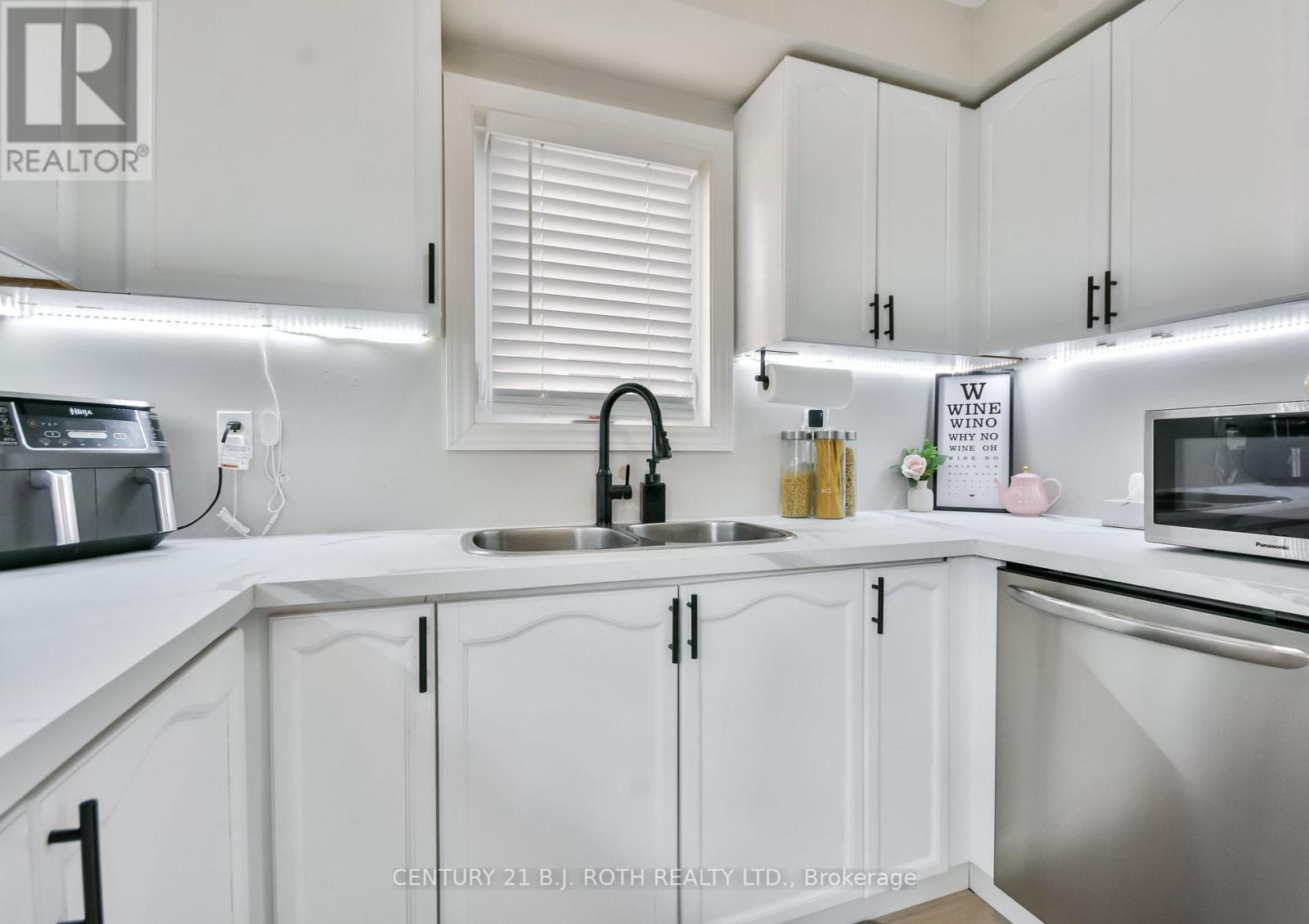 12 Burke Drive, Barrie, Ontario  L4N 7J3 - Photo 14 - S12518326