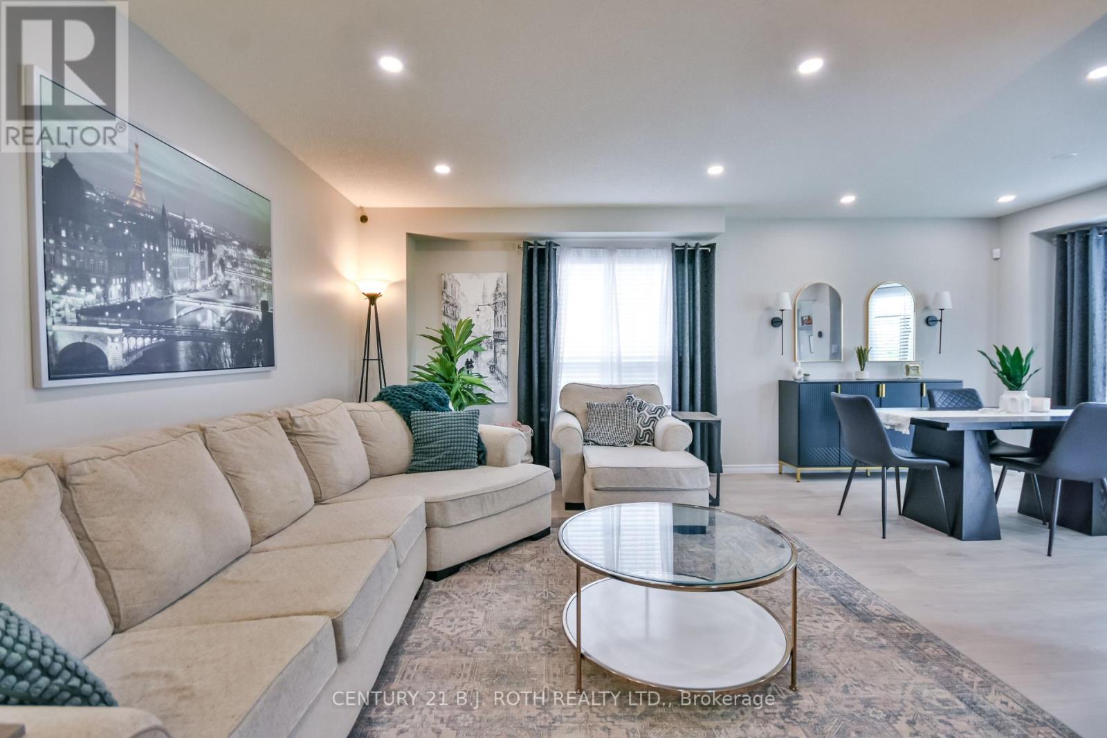 12 Burke Drive, Barrie, Ontario  L4N 7J3 - Photo 9 - S12518326