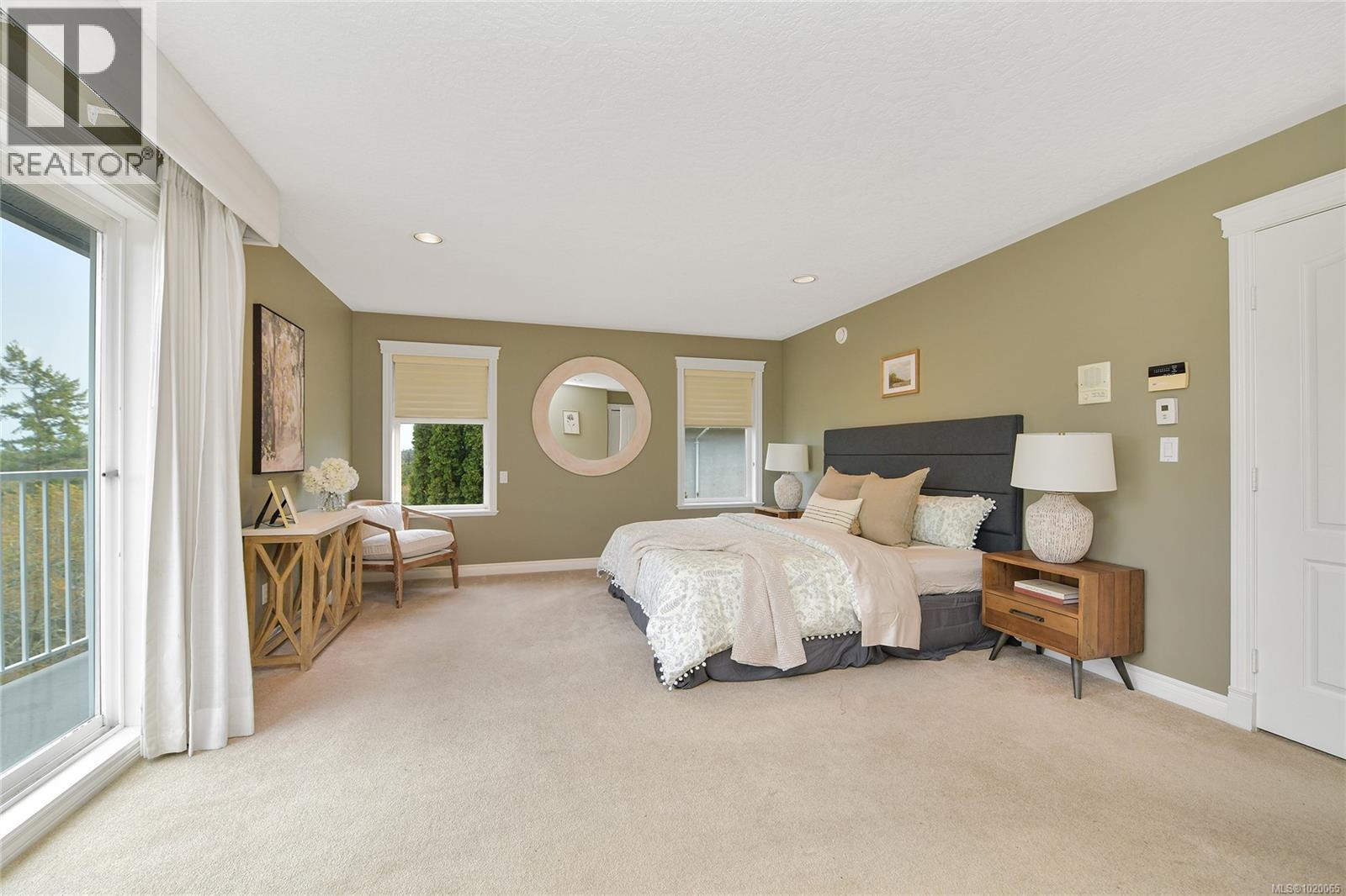 4259 Westervelt Pl, Saanich, British Columbia  V8X 5C1 - Photo 26 - 1020065