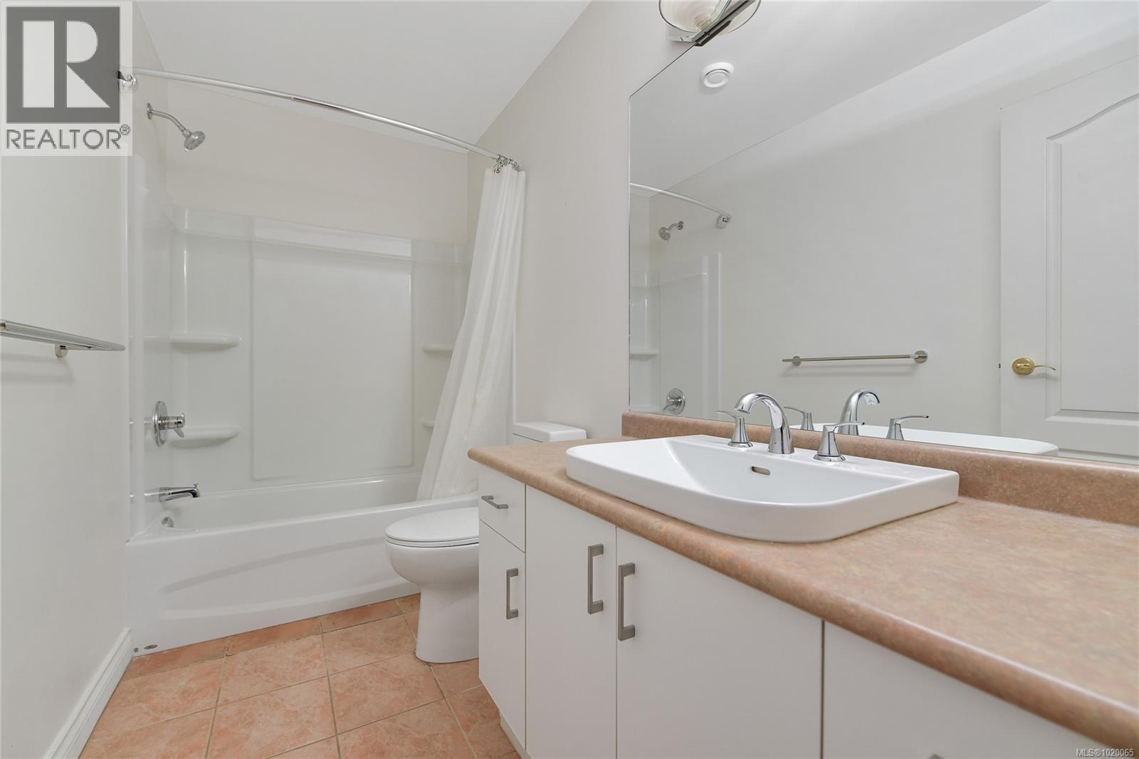 4259 Westervelt Pl, Saanich, British Columbia  V8X 5C1 - Photo 41 - 1020065