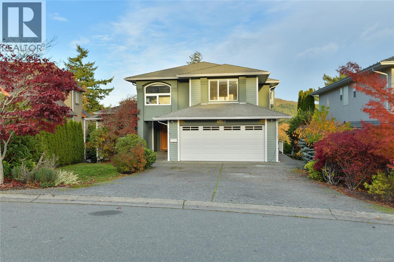 4259 Westervelt Pl, Saanich, British Columbia  V8X 5C1 - Photo 52 - 1020065