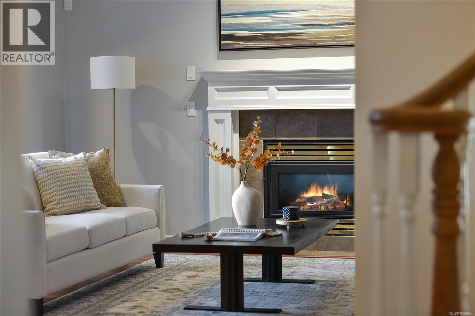 4259 Westervelt Pl, Saanich, British Columbia  V8X 5C1 - Photo 6 - 1020065