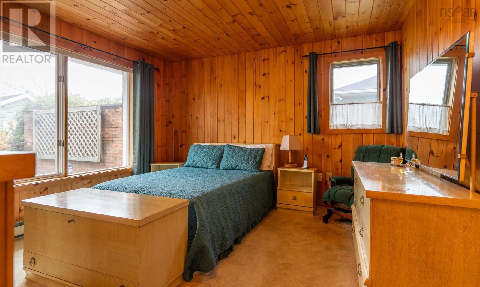 57 Porter Street, Yarmouth, Nova Scotia  B5A 2Y8 - Photo 17 - 202527449