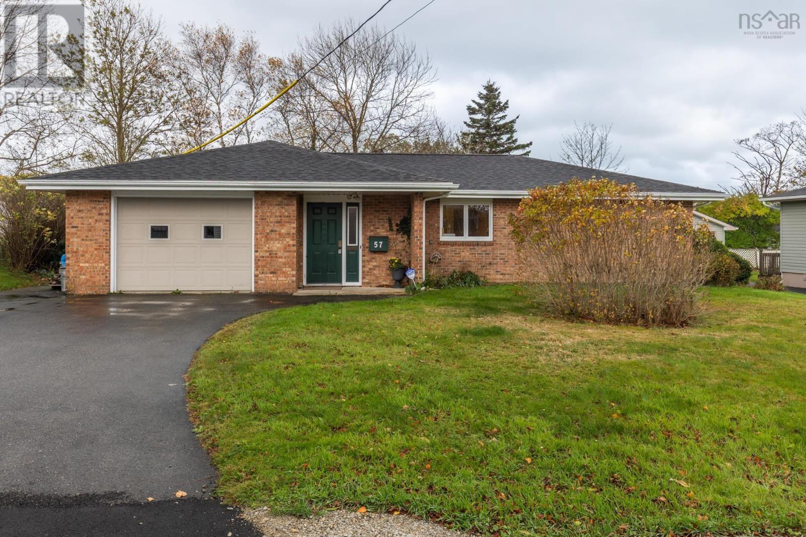 57 Porter Street, Yarmouth, Nova Scotia  B5A 2Y8 - Photo 25 - 202527449