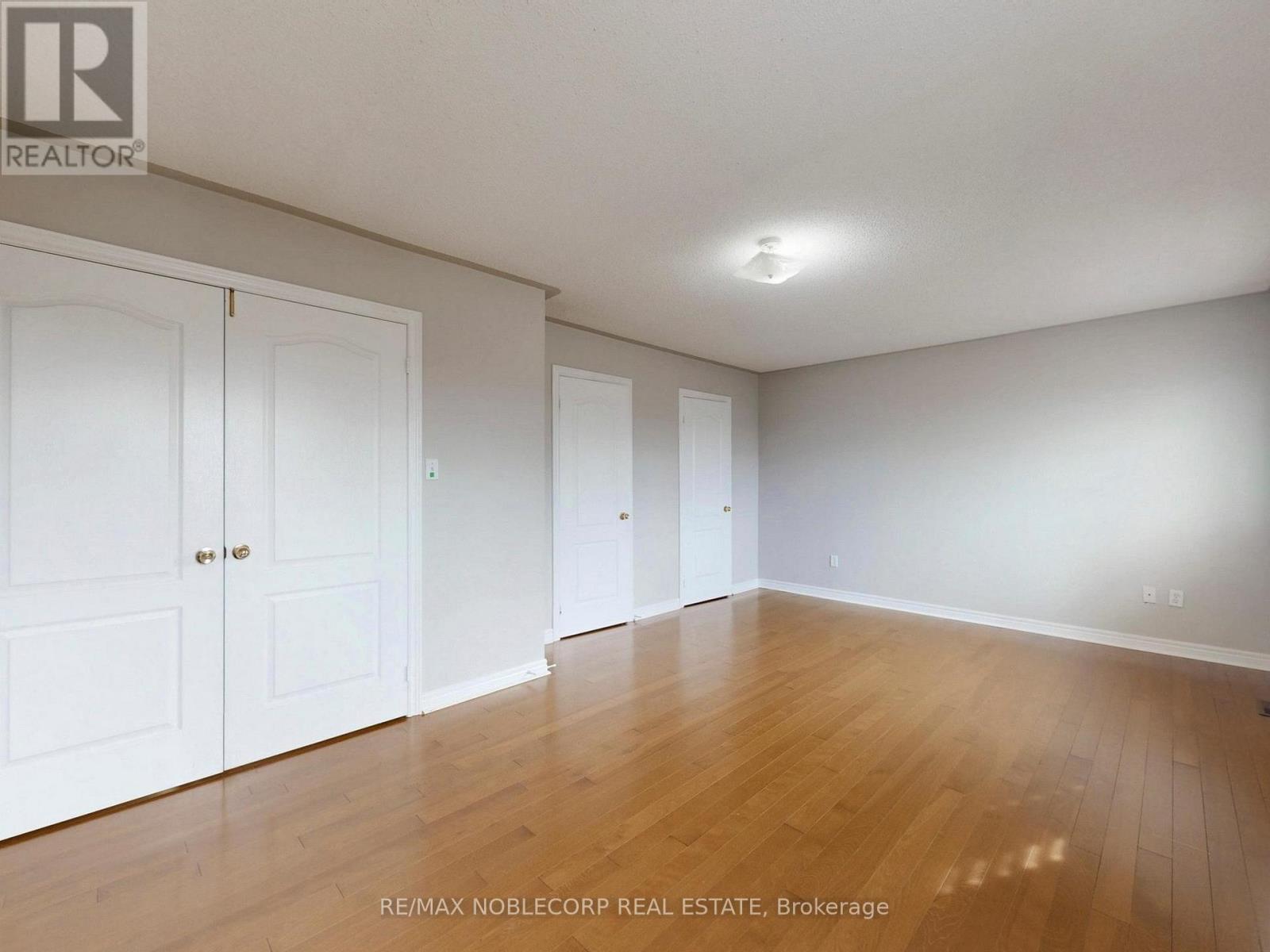 28 Laurentide Crescent, Brampton, Ontario  L6P 1Y4 - Photo 19 - W12518314