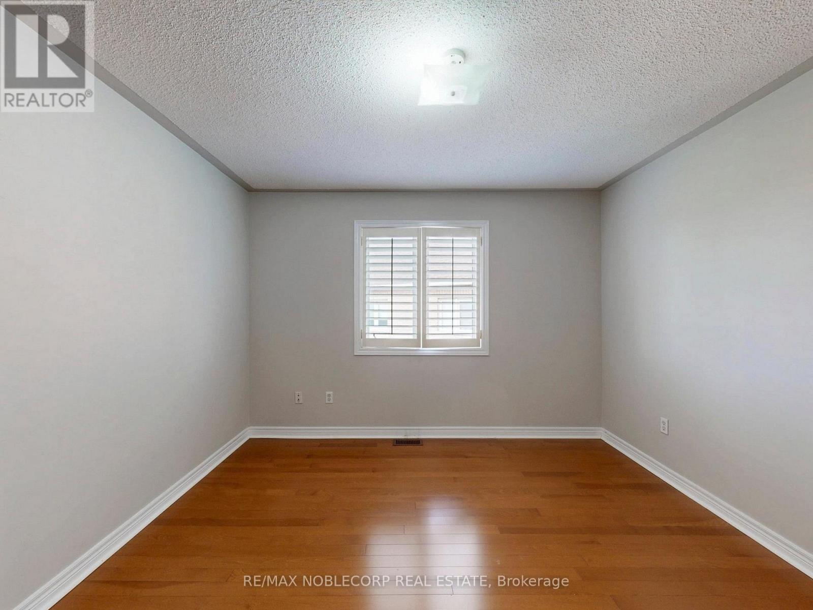 28 Laurentide Crescent, Brampton, Ontario  L6P 1Y4 - Photo 24 - W12518314