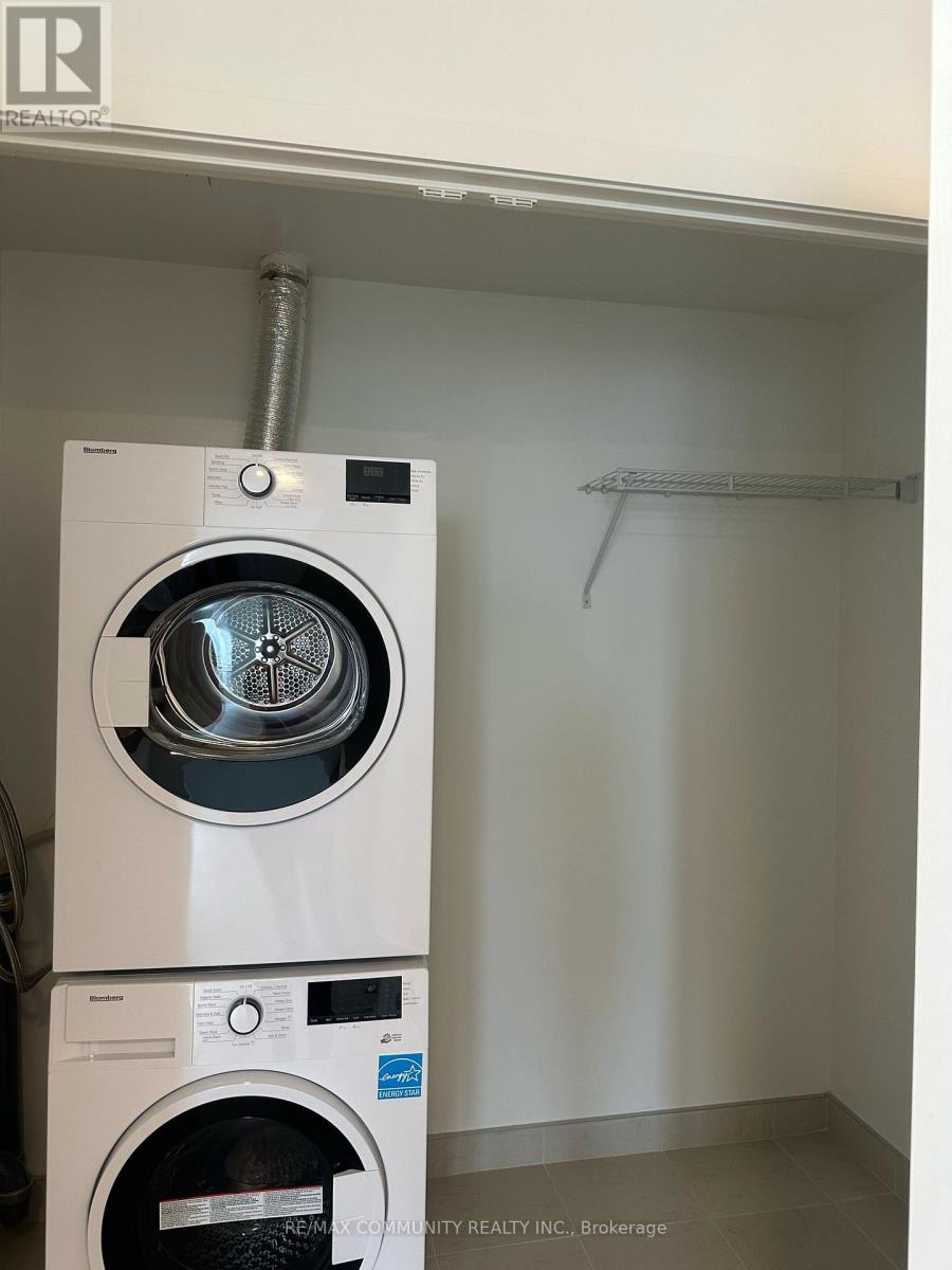 404 - 2495 Eglinton Avenue W, Mississauga, Ontario  L5M 2T2 - Photo 12 - W12518354