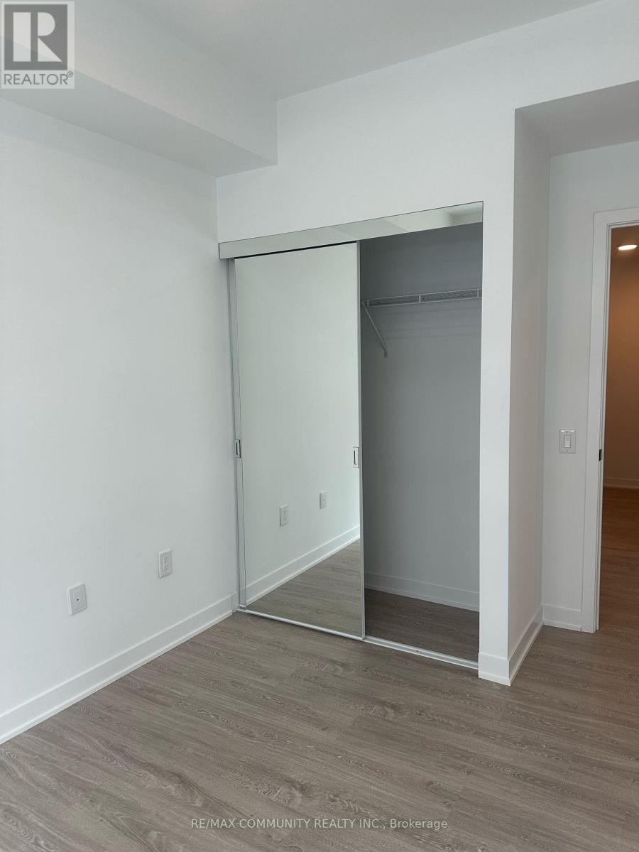 404 - 2495 Eglinton Avenue W, Mississauga, Ontario  L5M 2T2 - Photo 15 - W12518354