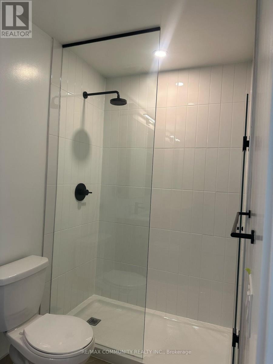 404 - 2495 Eglinton Avenue W, Mississauga, Ontario  L5M 2T2 - Photo 20 - W12518354