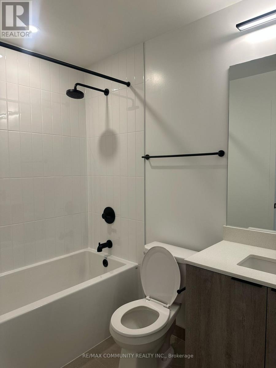 404 - 2495 Eglinton Avenue W, Mississauga, Ontario  L5M 2T2 - Photo 21 - W12518354