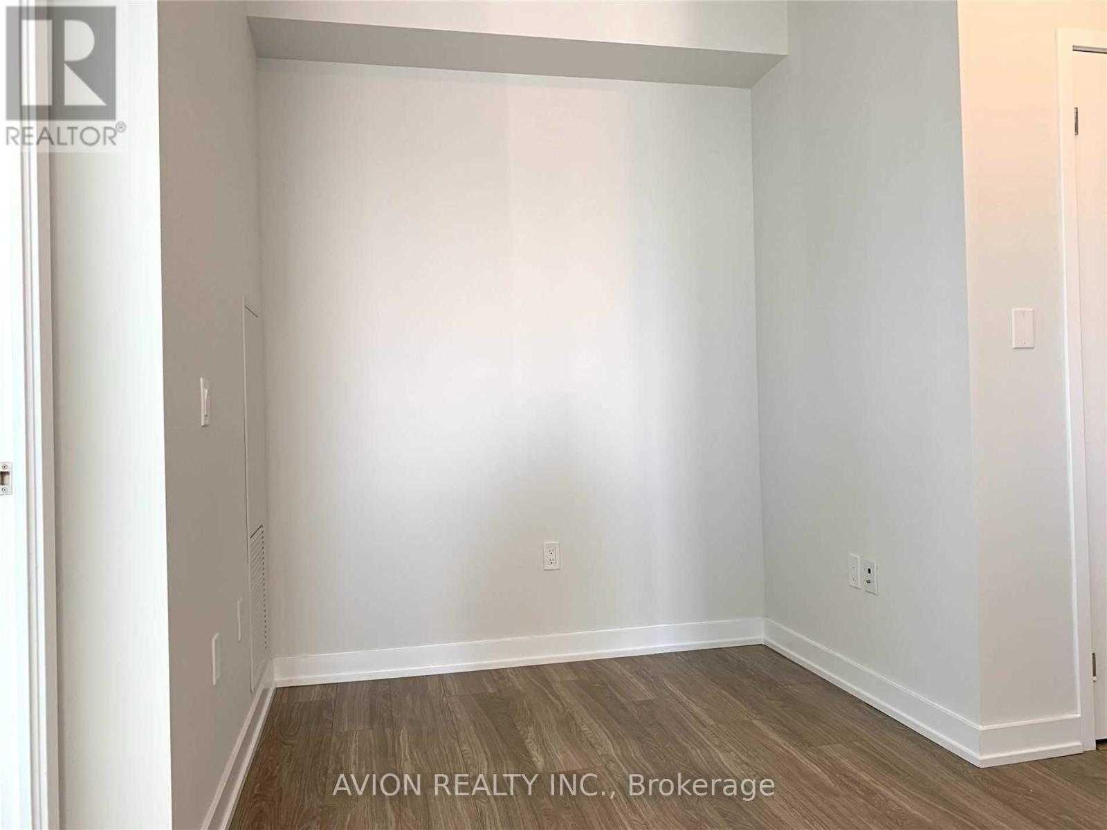 2412 - 4055 Parkside Village Drive, Mississauga, Ontario  L5B 0K8 - Photo 12 - W12518374