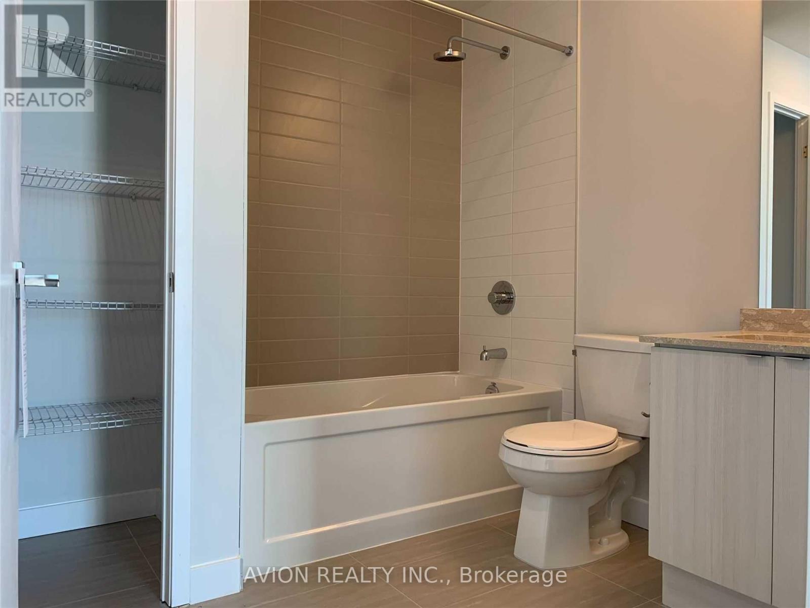 2412 - 4055 Parkside Village Drive, Mississauga, Ontario  L5B 0K8 - Photo 13 - W12518374