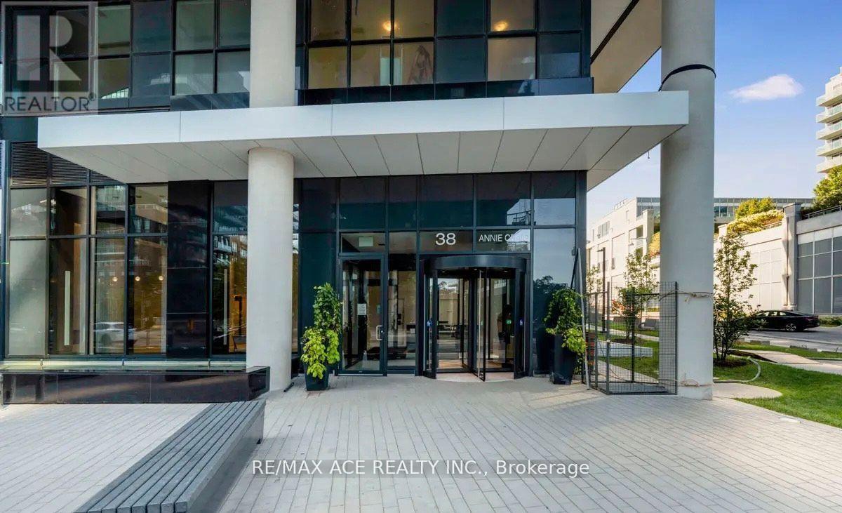 4906 - 38 Annie Craig Drive, Toronto, Ontario  M8V 0G9 - Photo 2 - W12518380