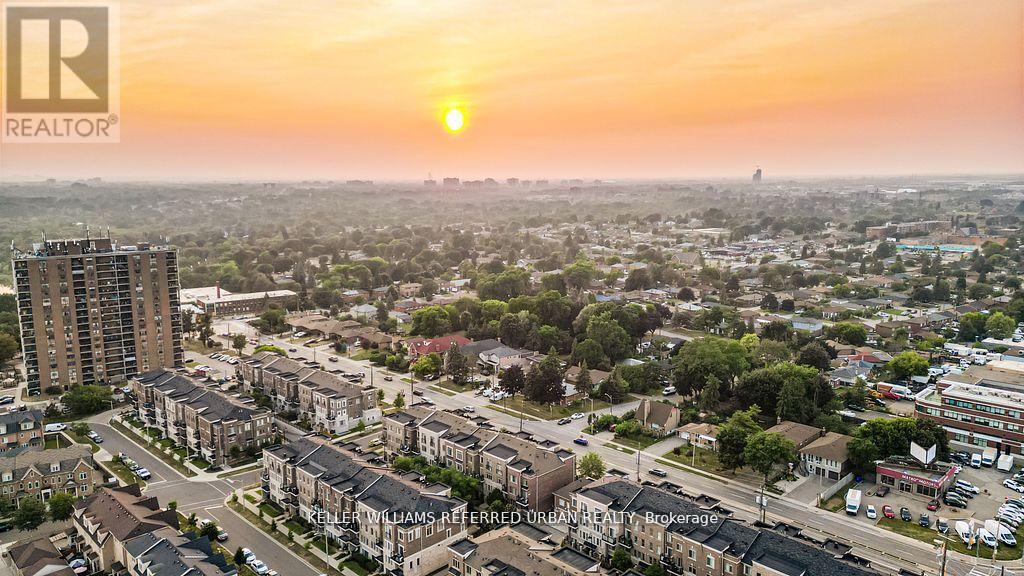 14 - 2335 Sheppard Avenue W, Toronto, Ontario  M9M 0B6 - Photo 39 - W12518396